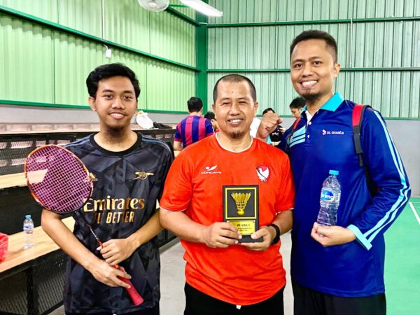 DKM As-Salam XL Axiata Raih Juara  dalam Lomba Badminton HUT Kemerdekaan Indonesia